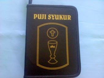 Sampul Puji Syukur Besar